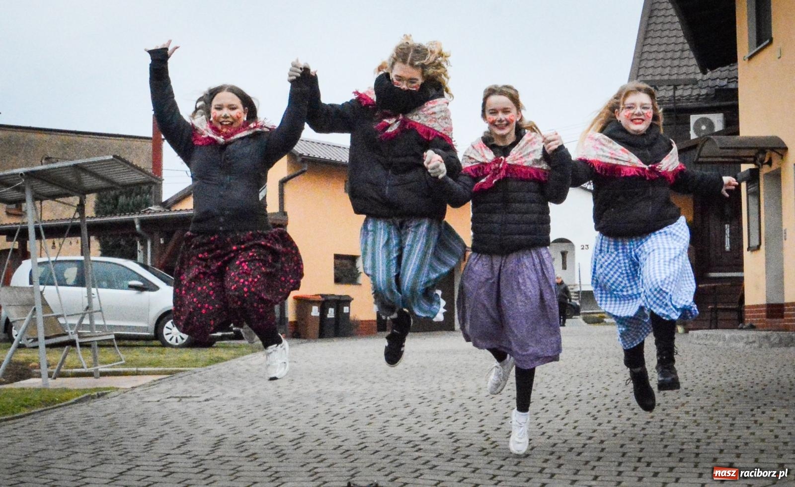 Zdjęcie w galerii na portalu naszraciborz.pl: TANZBÄR w Samborowicach: Miś z zagranicy i wielki debiut Francesco [FOTO i WIDEO] wiadomości z regionu
