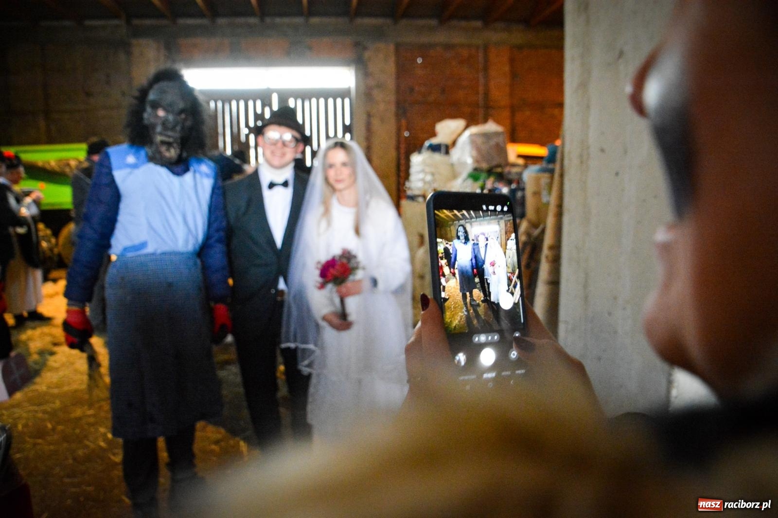 Zdjęcie w galerii na portalu naszraciborz.pl: TANZBÄR w Samborowicach: Miś z zagranicy i wielki debiut Francesco [FOTO i WIDEO] wiadomości z regionu