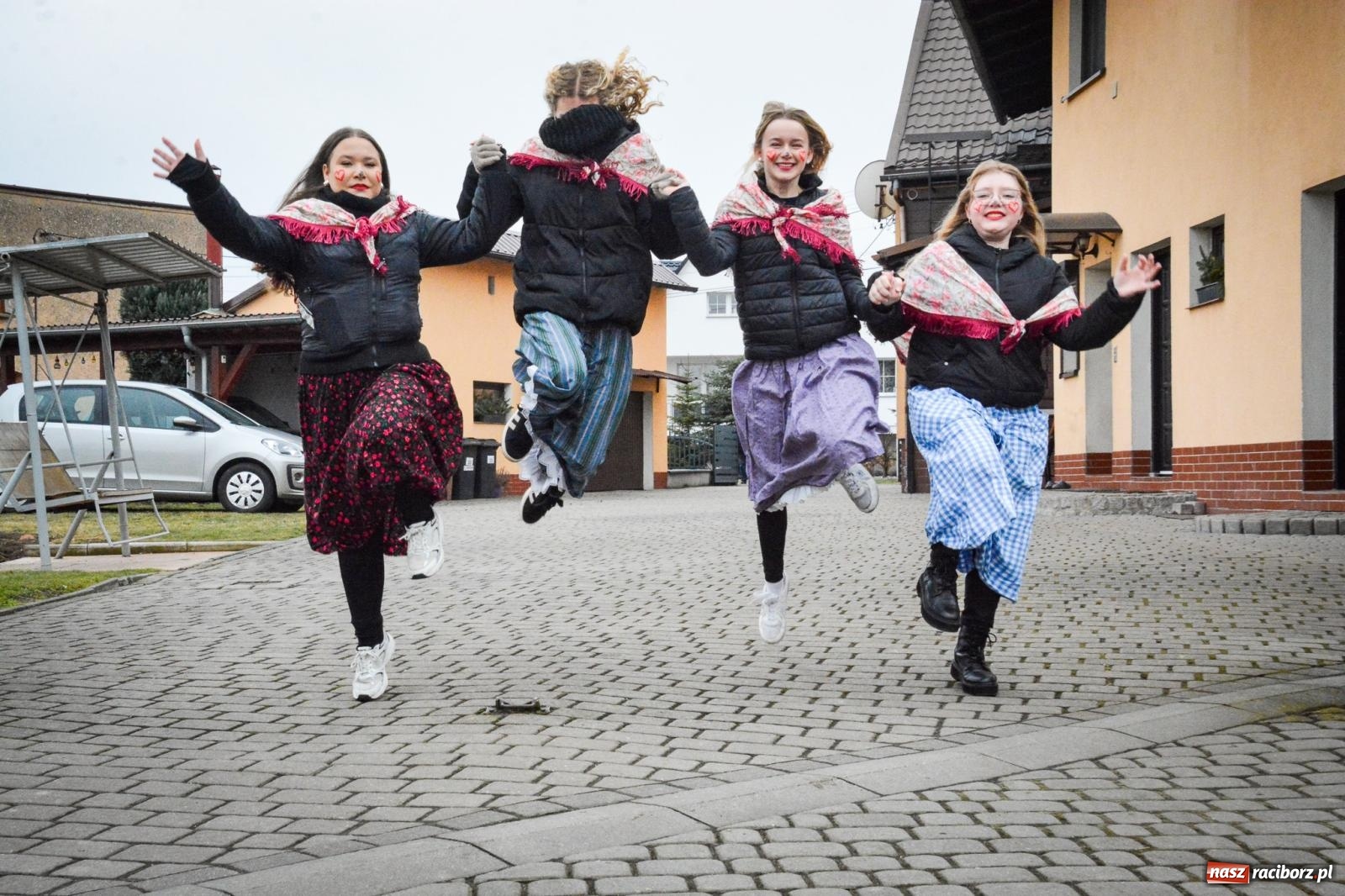 Zdjęcie w galerii na portalu naszraciborz.pl: TANZBÄR w Samborowicach: Miś z zagranicy i wielki debiut Francesco [FOTO i WIDEO] wiadomości z regionu
