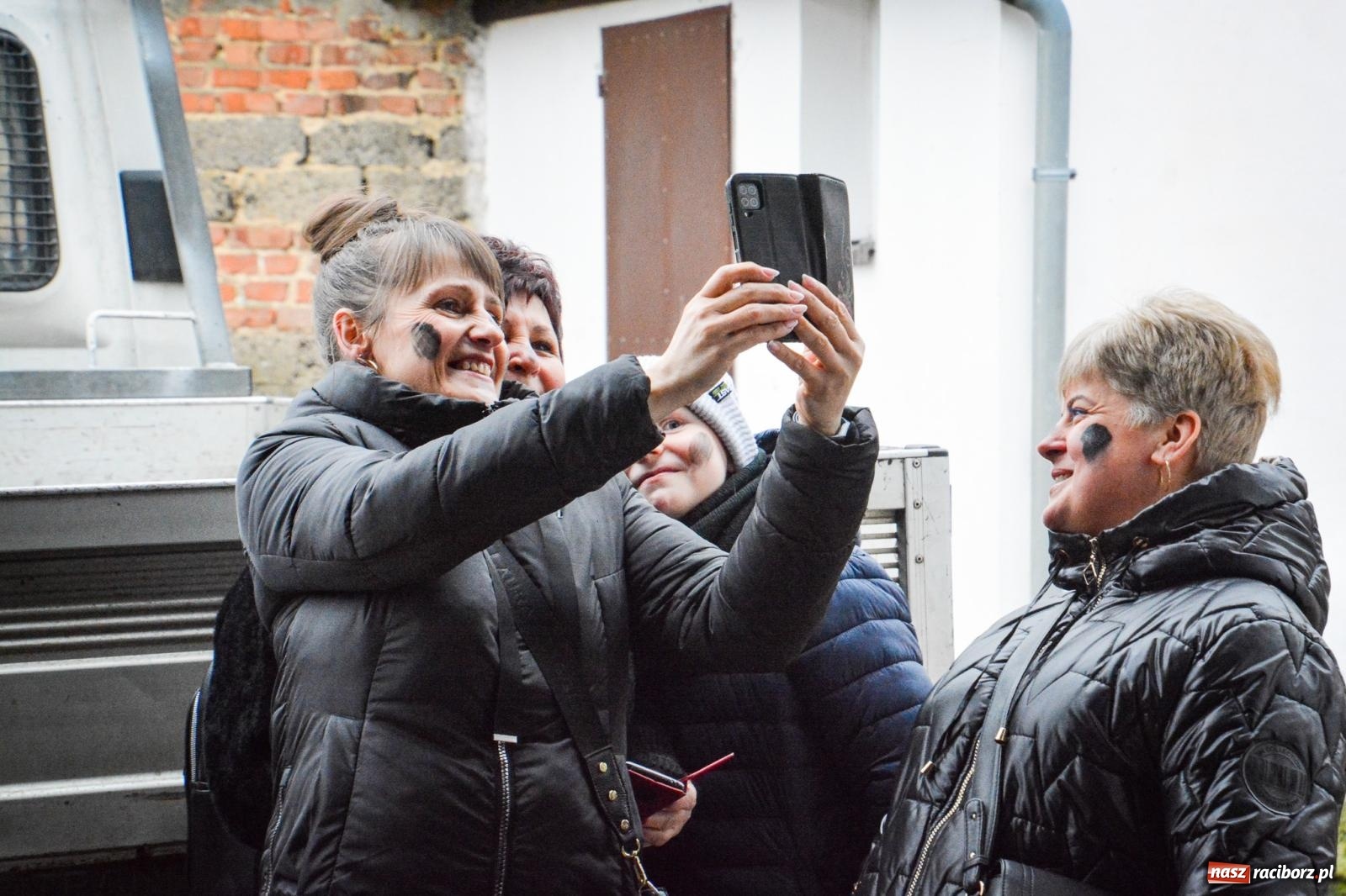 Zdjęcie w galerii na portalu naszraciborz.pl: TANZBÄR w Samborowicach: Miś z zagranicy i wielki debiut Francesco [FOTO i WIDEO] wiadomości z regionu