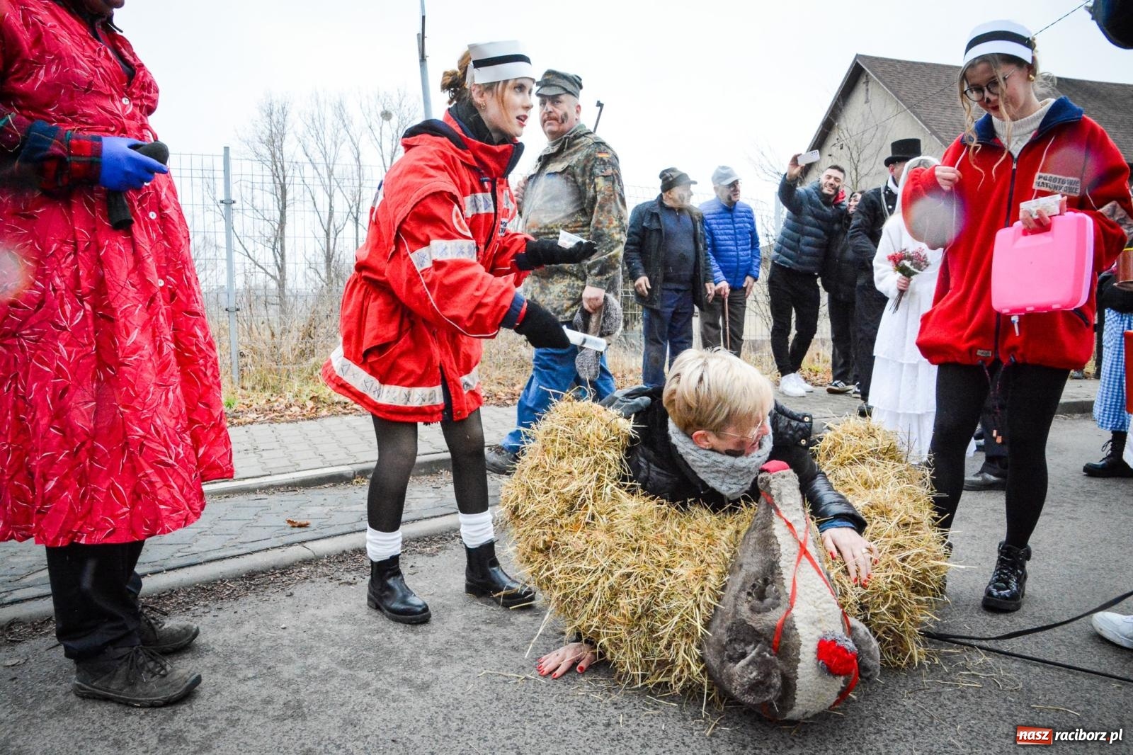 Zdjęcie w galerii na portalu naszraciborz.pl: TANZBÄR w Samborowicach: Miś z zagranicy i wielki debiut Francesco [FOTO i WIDEO] wiadomości z regionu