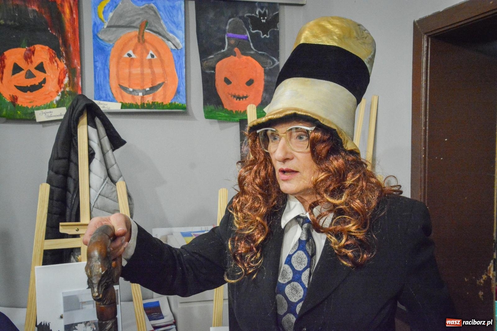 Zdjęcie w galerii na portalu naszraciborz.pl: Pogrzebanie basa 2026 w Krzanowicach. Tradycja wpisana w kulturę morawską nie ginie [FOTO i WIDEO] wiadomości z regionu