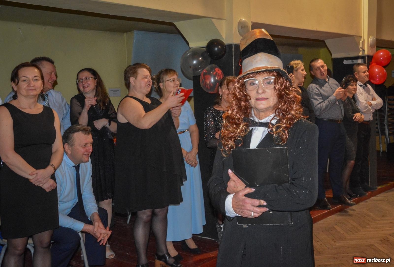 Zdjęcie w galerii na portalu naszraciborz.pl: Pogrzebanie basa 2026 w Krzanowicach. Tradycja wpisana w kulturę morawską nie ginie [FOTO i WIDEO] wiadomości z regionu