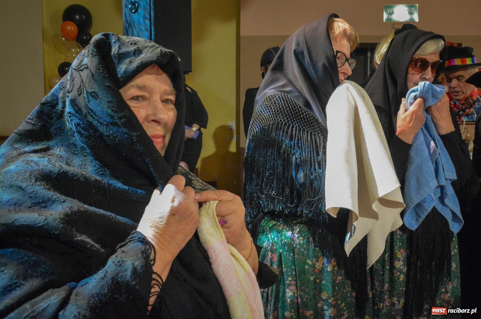 Zdjęcie w galerii na portalu naszraciborz.pl: Pogrzebanie basa 2026 w Krzanowicach. Tradycja wpisana w kulturę morawską nie ginie [FOTO i WIDEO] wiadomości z regionu