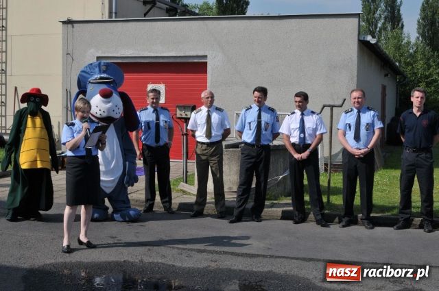 Zdjęcie w galerii na portalu naszraciborz.pl: Funkcjonariusze ŚOSG uczestniczyli w Dniu Dziecka wiadomości z regionu