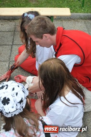 Zdjęcie w galerii na portalu naszraciborz.pl: Funkcjonariusze ŚOSG uczestniczyli w Dniu Dziecka wiadomości z regionu