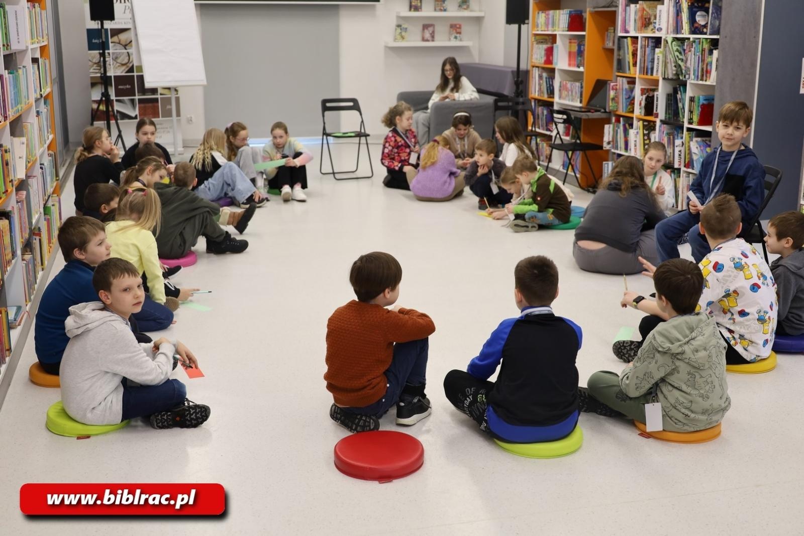 Zdjęcie w galerii na portalu naszraciborz.pl: Ruszyły komiksowe ferie z biblioteką! wiadomości z regionu