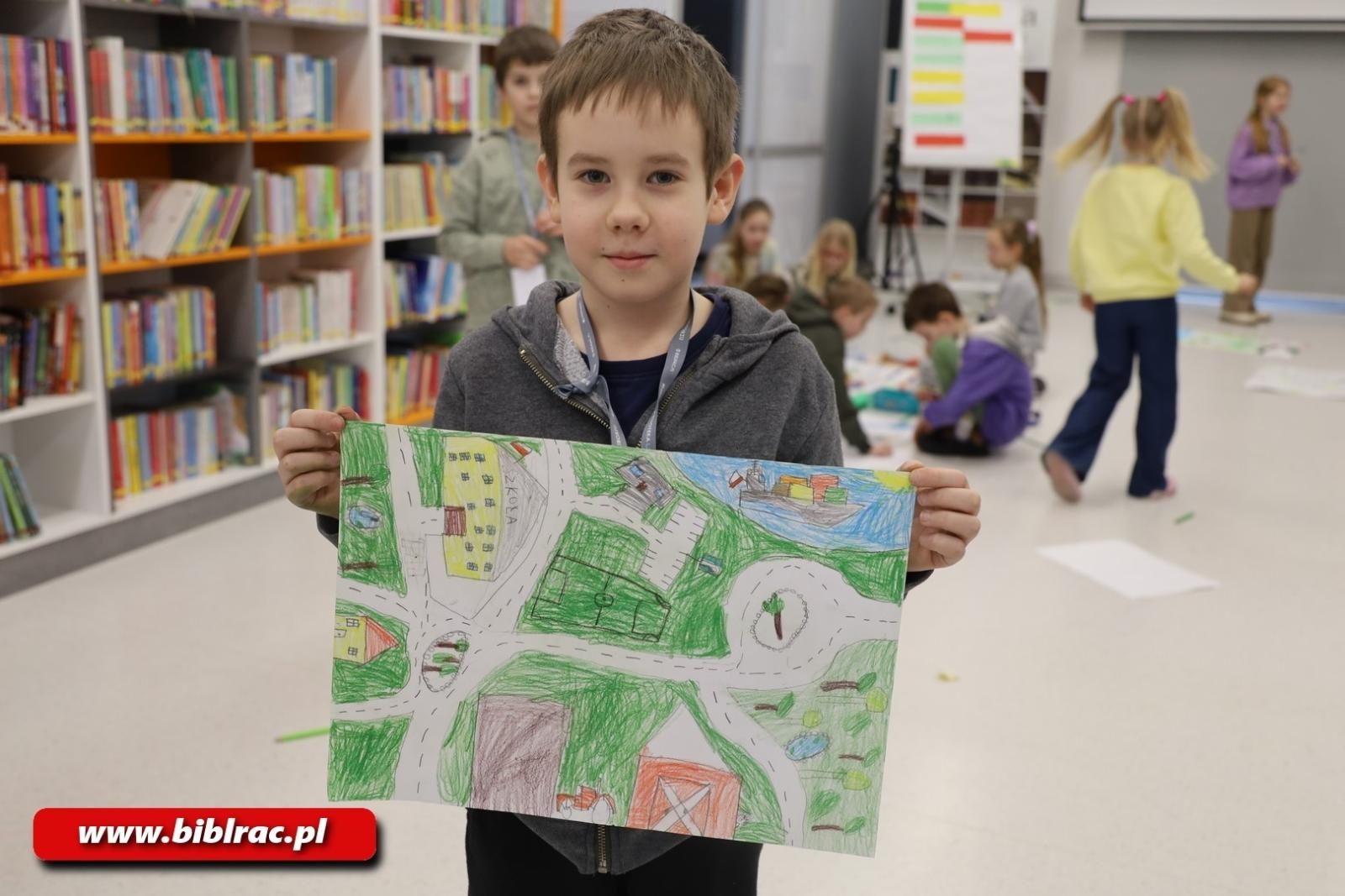 Zdjęcie w galerii na portalu naszraciborz.pl: Ruszyły komiksowe ferie z biblioteką! wiadomości z regionu