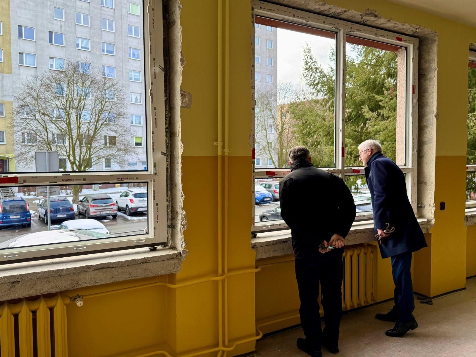 Zdjęcie w galerii na portalu naszraciborz.pl: Remont SP 18 w Raciborzu nabiera tempa. Postępy prac coraz bardziej widoczne wiadomości z regionu