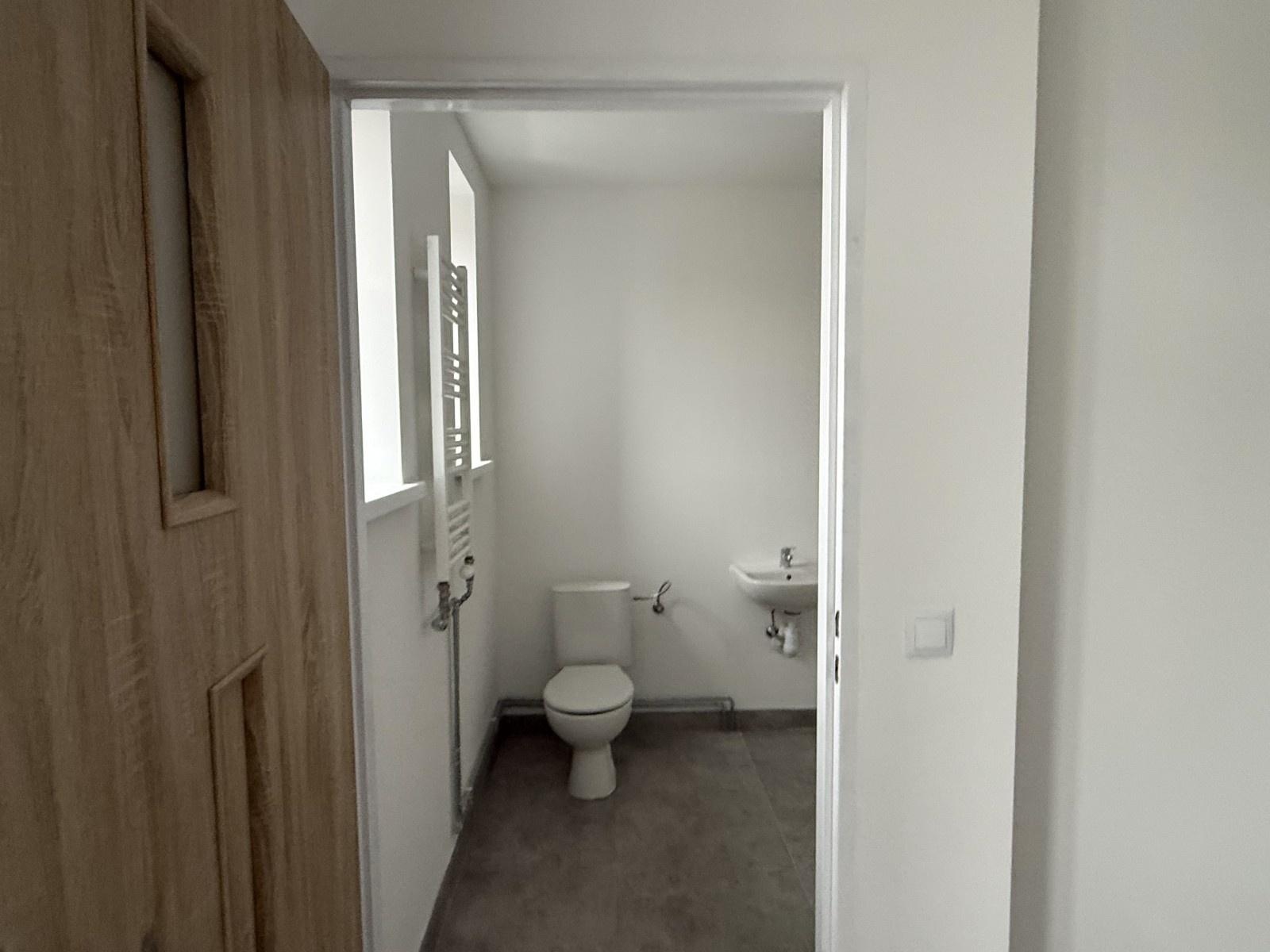 Zdjęcie w galerii na portalu naszraciborz.pl: Zamieszkaj i pracuj w Raciborzu – mieszkanie przy Końcu świata czeka na absolwenta wiadomości z regionu