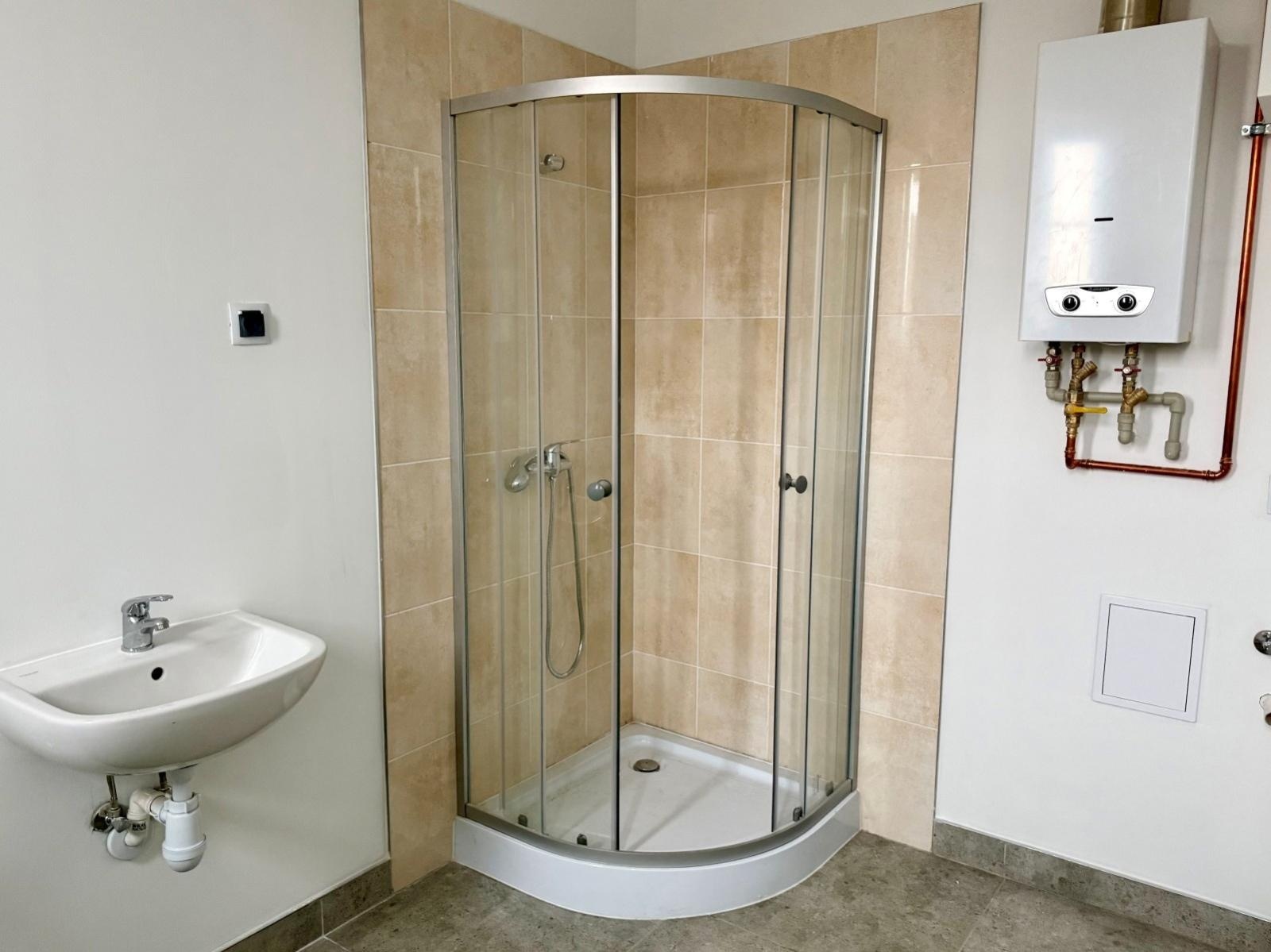 Zdjęcie w galerii na portalu naszraciborz.pl: Zamieszkaj i pracuj w Raciborzu – mieszkanie przy Końcu świata czeka na absolwenta wiadomości z regionu