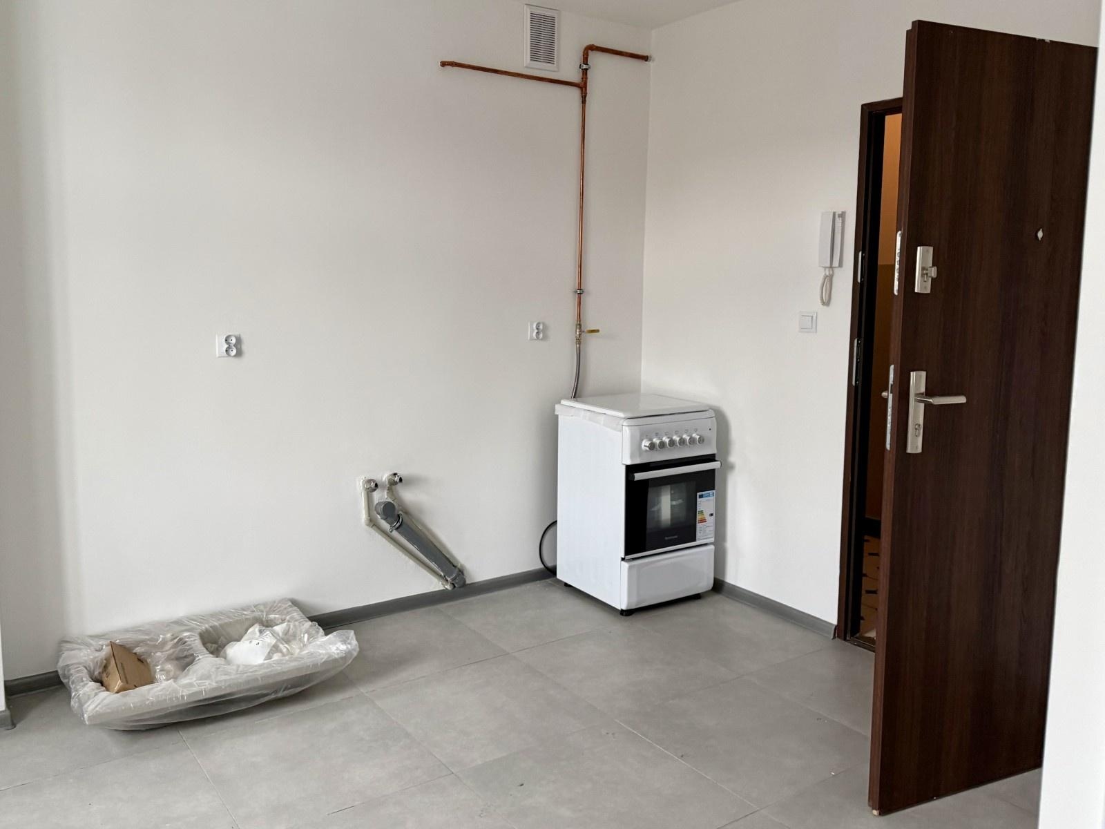 Zdjęcie w galerii na portalu naszraciborz.pl: Zamieszkaj i pracuj w Raciborzu – mieszkanie przy Końcu świata czeka na absolwenta wiadomości z regionu