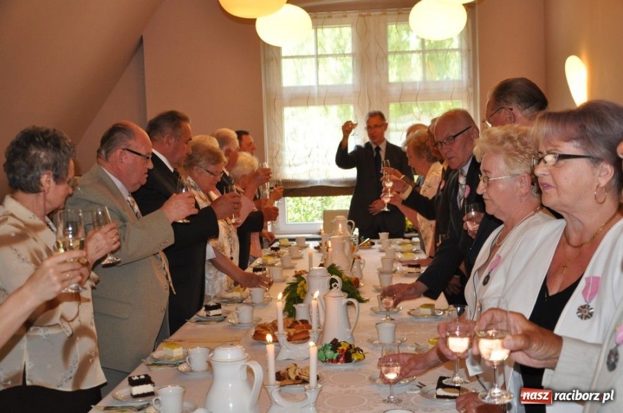 Zdjęcie w galerii na portalu naszraciborz.pl: We dwoje przez wszelkie boje wiadomości z regionu