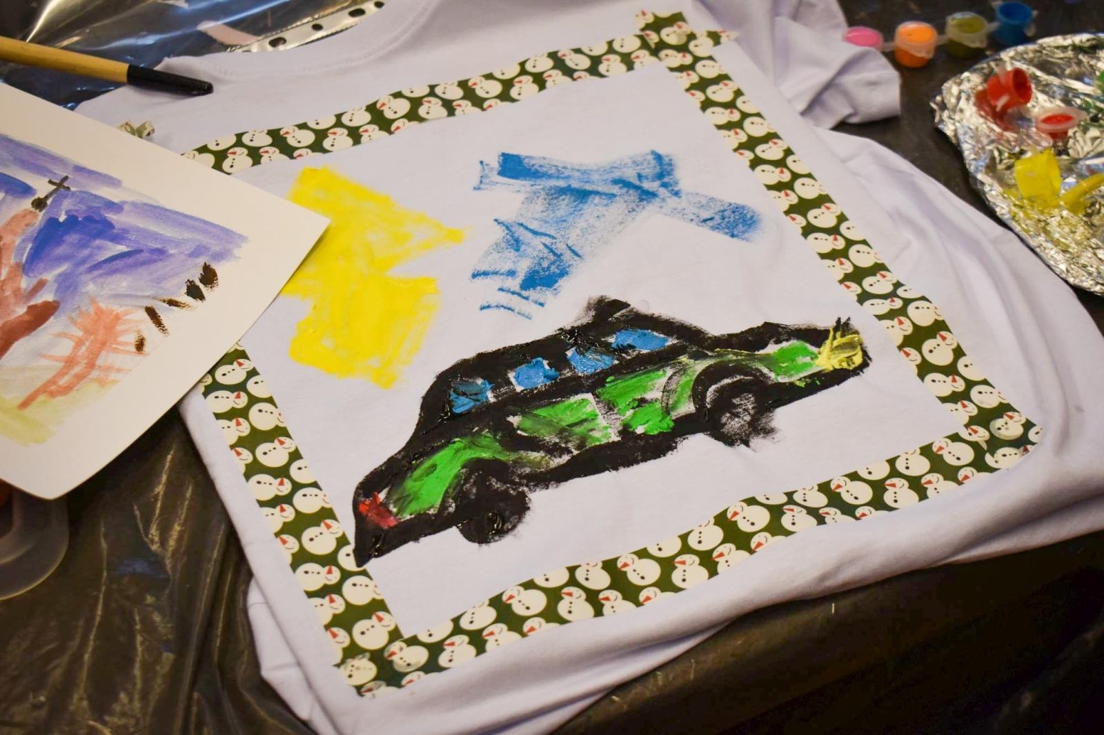 Zdjęcie w galerii na portalu naszraciborz.pl: Art Camp na Zamku Piastowskim: Młodzi twórcy malują historię i przyszłość zabytków wiadomości z regionu