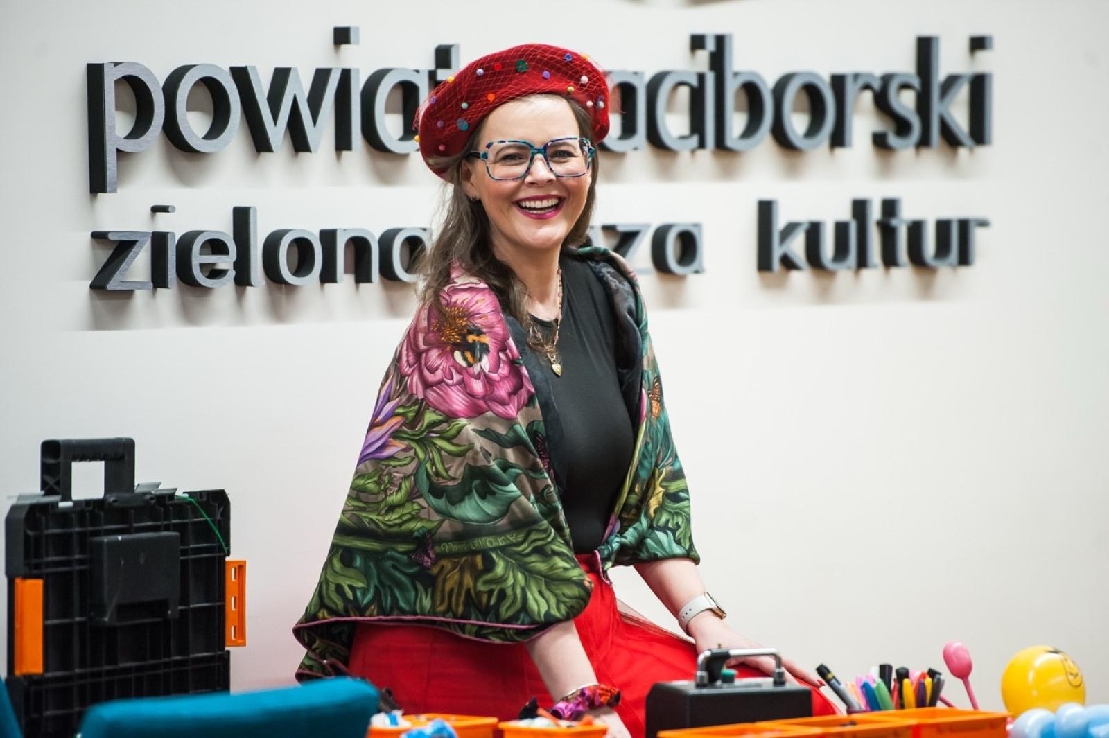 Zdjęcie w galerii na portalu naszraciborz.pl: Karmel i balony na Zamku Piastowskim. Atrakcje dla dzieci w ramach akcji Wakacje w Powiecie wiadomości z regionu