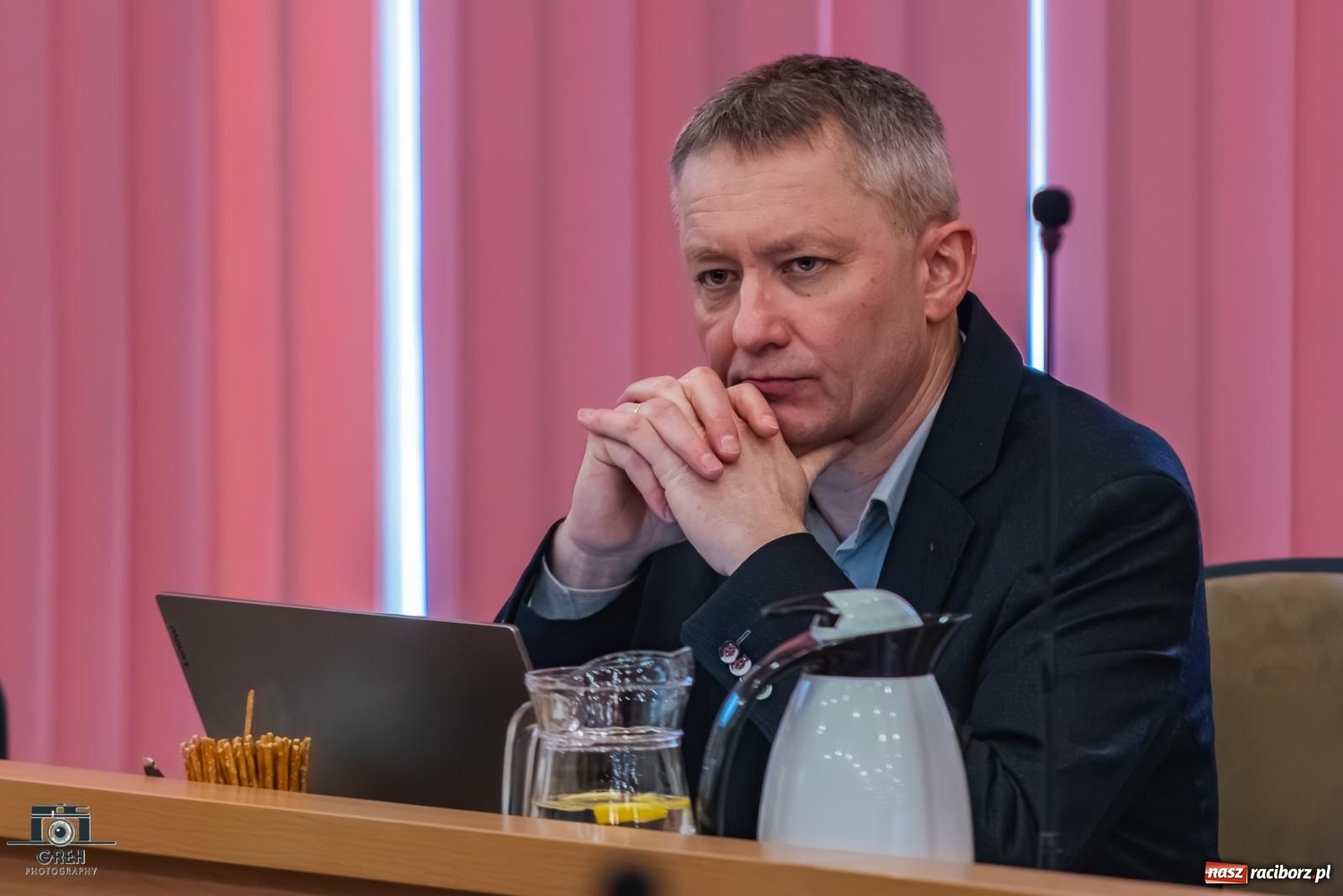 Zdjęcie w galerii na portalu naszraciborz.pl: Od gumowych mat po behawiorystę. Racibórz inwestuje w komfort zwierząt wiadomości z regionu