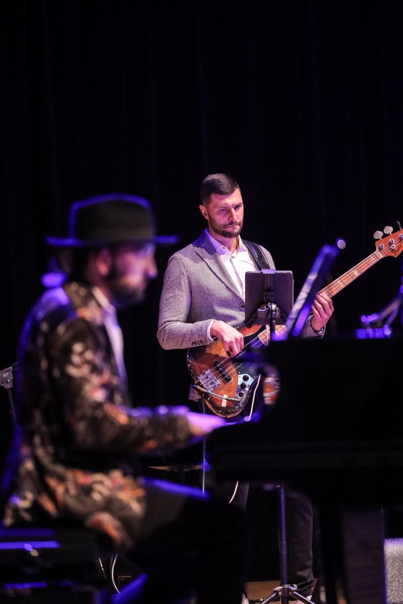 Zdjęcie w galerii na portalu naszraciborz.pl: Zielono Mi... Ocalić od Zapomnienia na scenie RCK wiadomości z regionu