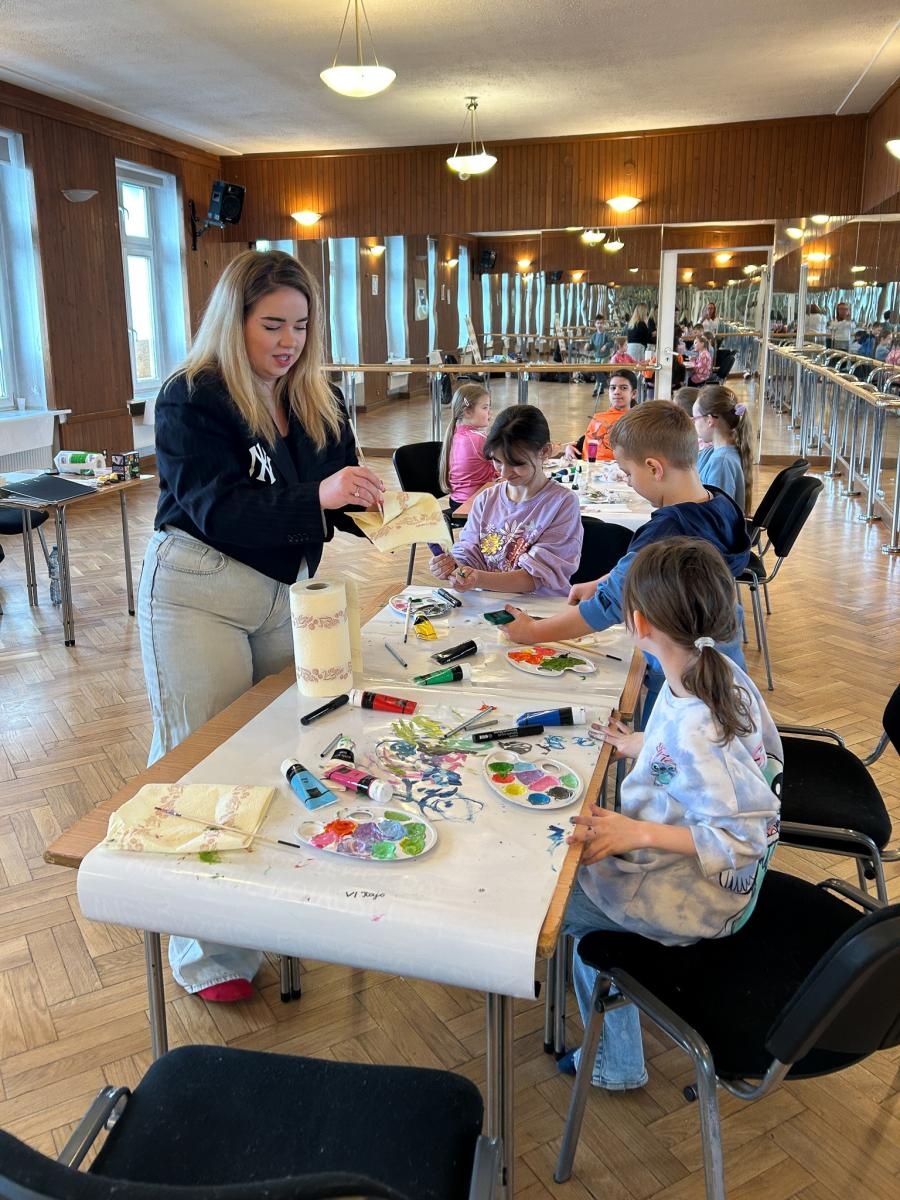 Zdjęcie w galerii na portalu naszraciborz.pl: Kreatywne warsztaty z RCK w ramach akcji Zima w Mieście wiadomości z regionu