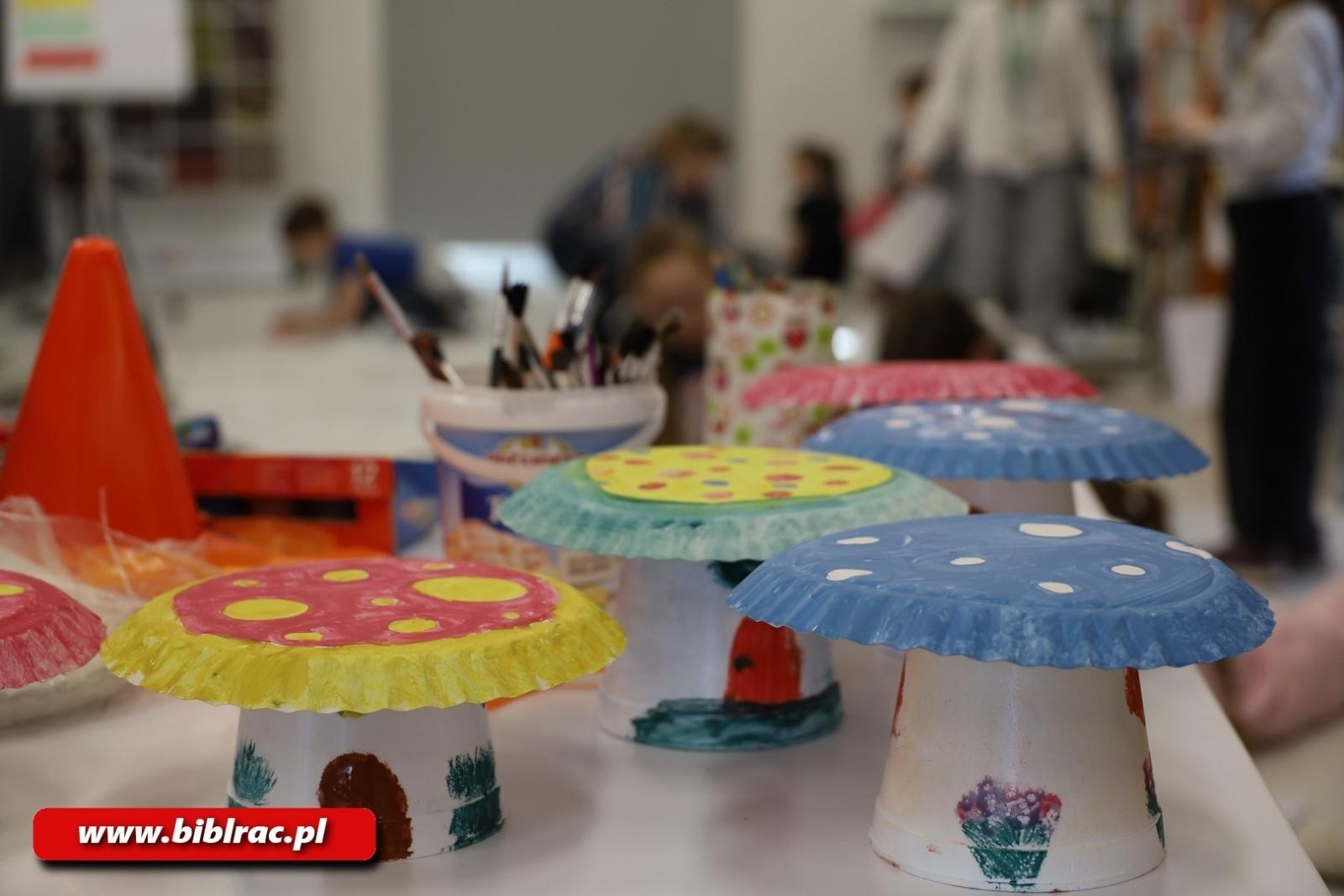 Zdjęcie w galerii na portalu naszraciborz.pl: Komiksowe Ferie z Biblioteką na półmetku wiadomości z regionu