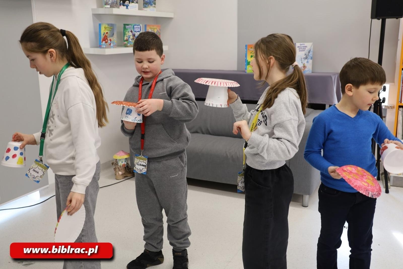 Zdjęcie w galerii na portalu naszraciborz.pl: Komiksowe Ferie z Biblioteką na półmetku wiadomości z regionu