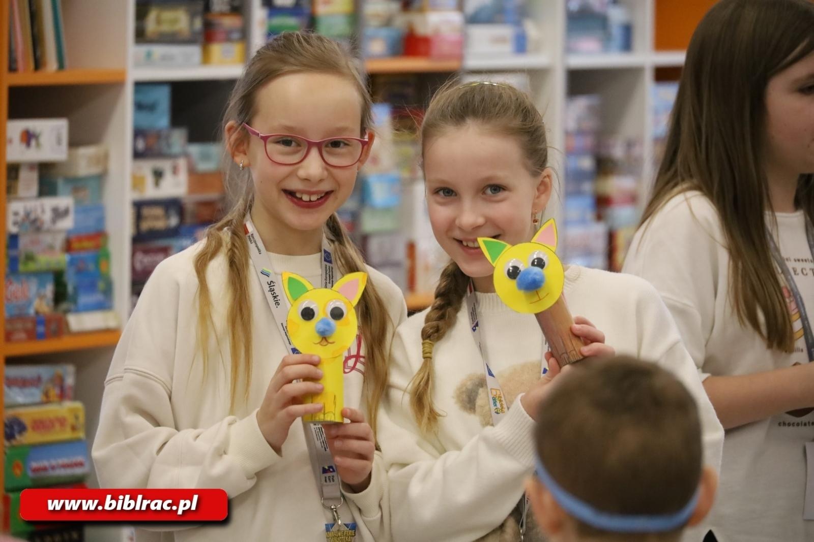 Zdjęcie w galerii na portalu naszraciborz.pl: Komiksowe Ferie z Biblioteką na półmetku wiadomości z regionu