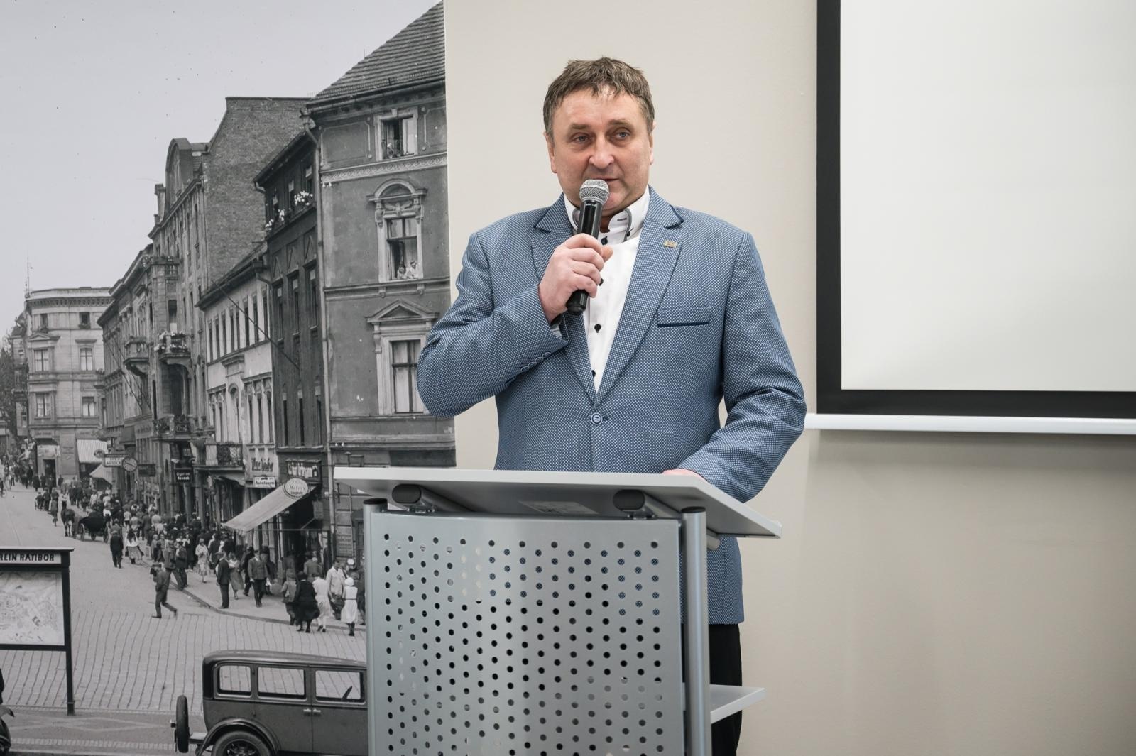 Zdjęcie w galerii na portalu naszraciborz.pl: Rolnicy z powiatu raciborskiego poznawali KSeF na Zamku Piastowskim wiadomości z regionu