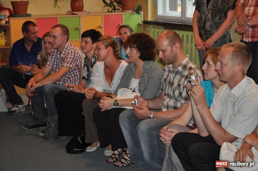 Zdjęcie w galerii na portalu naszraciborz.pl: Świętują Dzień Ojca i Matki wiadomości z regionu