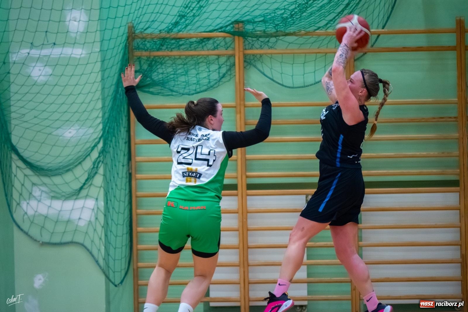 Zdjęcie w galerii na portalu naszraciborz.pl: Koszykówka: Zwycięstwo RKK z outsiderem na zakończenie sezonu [FOTO i WIDEO] wiadomości z regionu