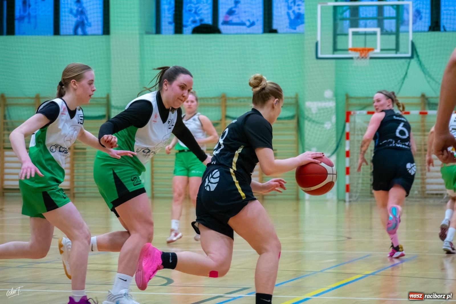 Zdjęcie w galerii na portalu naszraciborz.pl: Koszykówka: Zwycięstwo RKK z outsiderem na zakończenie sezonu [FOTO i WIDEO] wiadomości z regionu