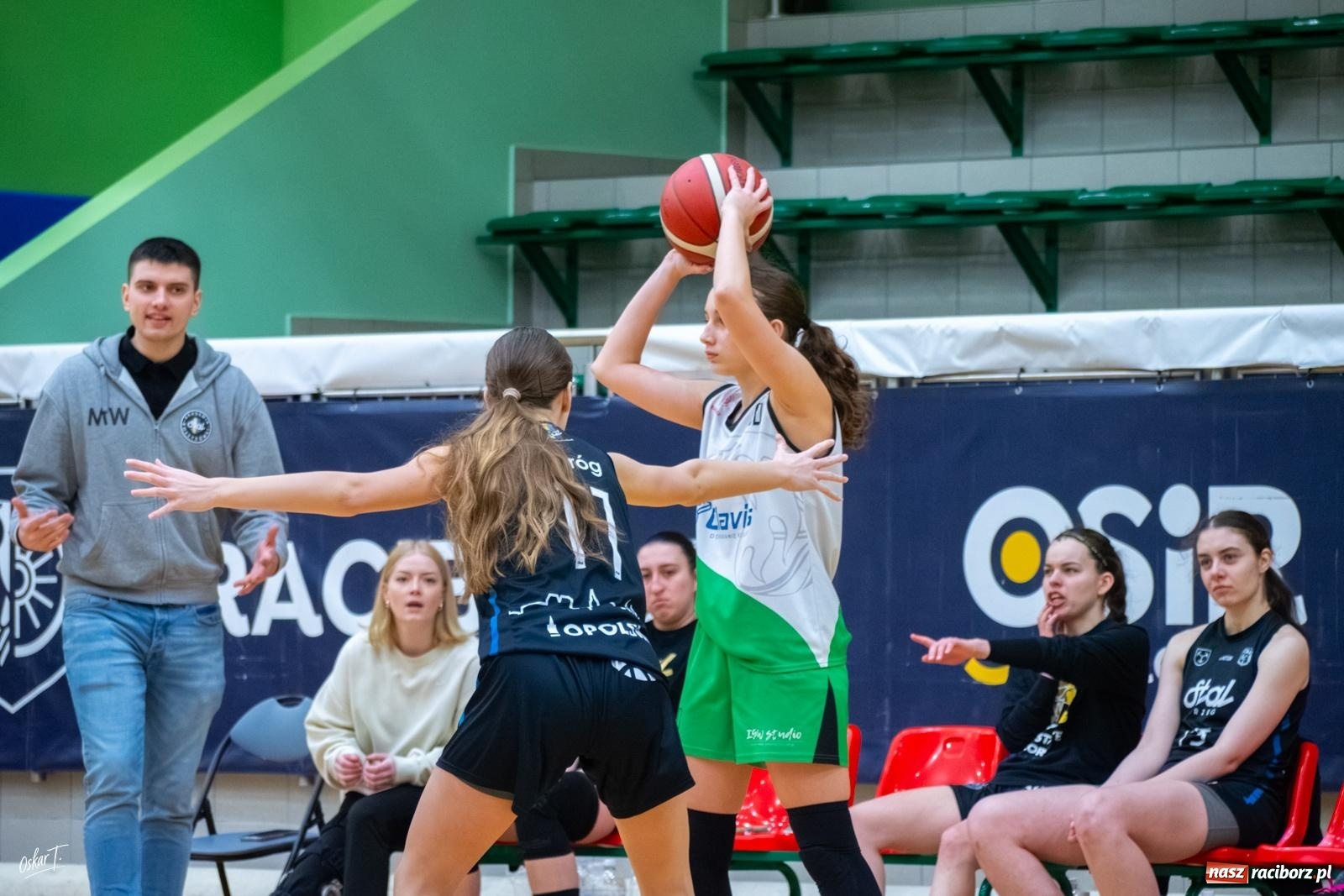 Zdjęcie w galerii na portalu naszraciborz.pl: Koszykówka: Zwycięstwo RKK z outsiderem na zakończenie sezonu [FOTO i WIDEO] wiadomości z regionu