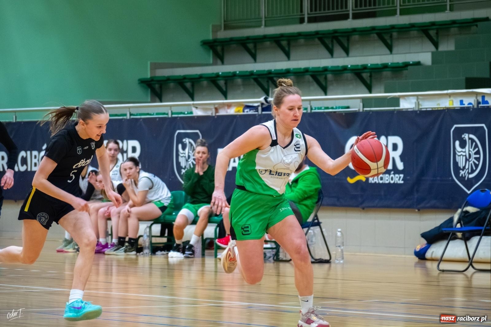 Zdjęcie w galerii na portalu naszraciborz.pl: Koszykówka: Zwycięstwo RKK z outsiderem na zakończenie sezonu [FOTO i WIDEO] wiadomości z regionu