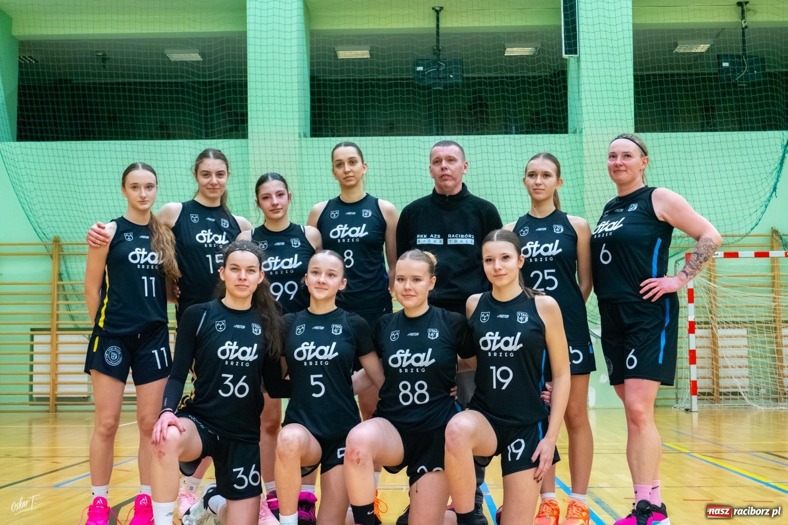 Zdjęcie w galerii na portalu naszraciborz.pl: Koszykówka: Zwycięstwo RKK z outsiderem na zakończenie sezonu [FOTO i WIDEO] wiadomości z regionu