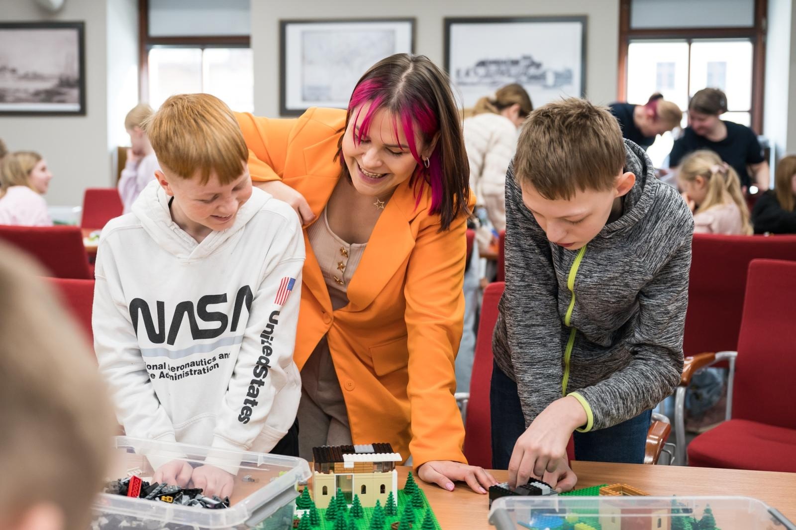 Zdjęcie w galerii na portalu naszraciborz.pl: Ponad pół miliona klocków na Zamku Piastowskim – ferie w Powiecie Raciborskim trwają wiadomości z regionu