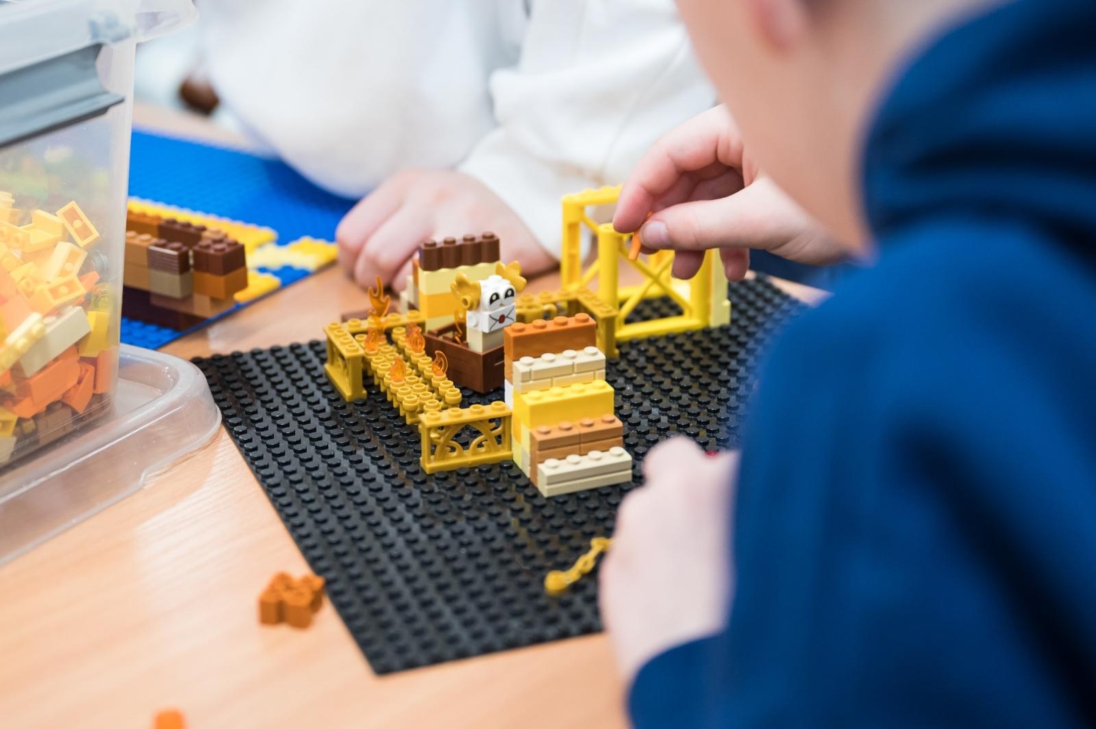 Zdjęcie w galerii na portalu naszraciborz.pl: Ponad pół miliona klocków na Zamku Piastowskim – ferie w Powiecie Raciborskim trwają wiadomości z regionu