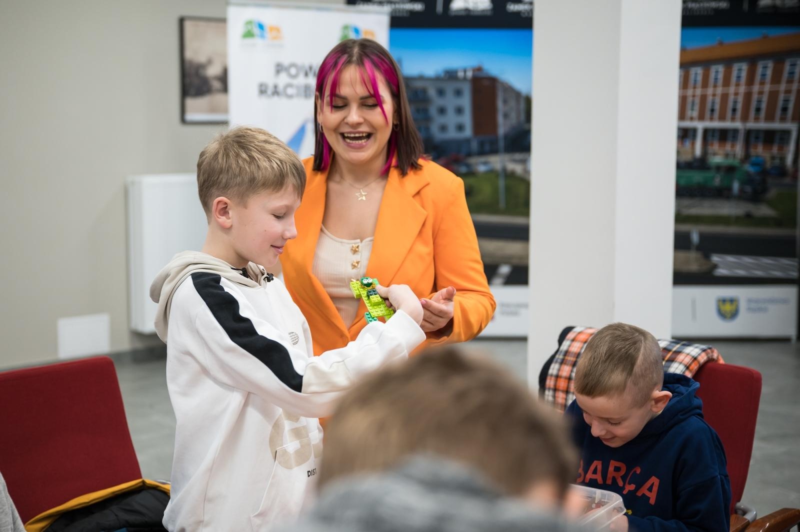 Zdjęcie w galerii na portalu naszraciborz.pl: Ponad pół miliona klocków na Zamku Piastowskim – ferie w Powiecie Raciborskim trwają wiadomości z regionu