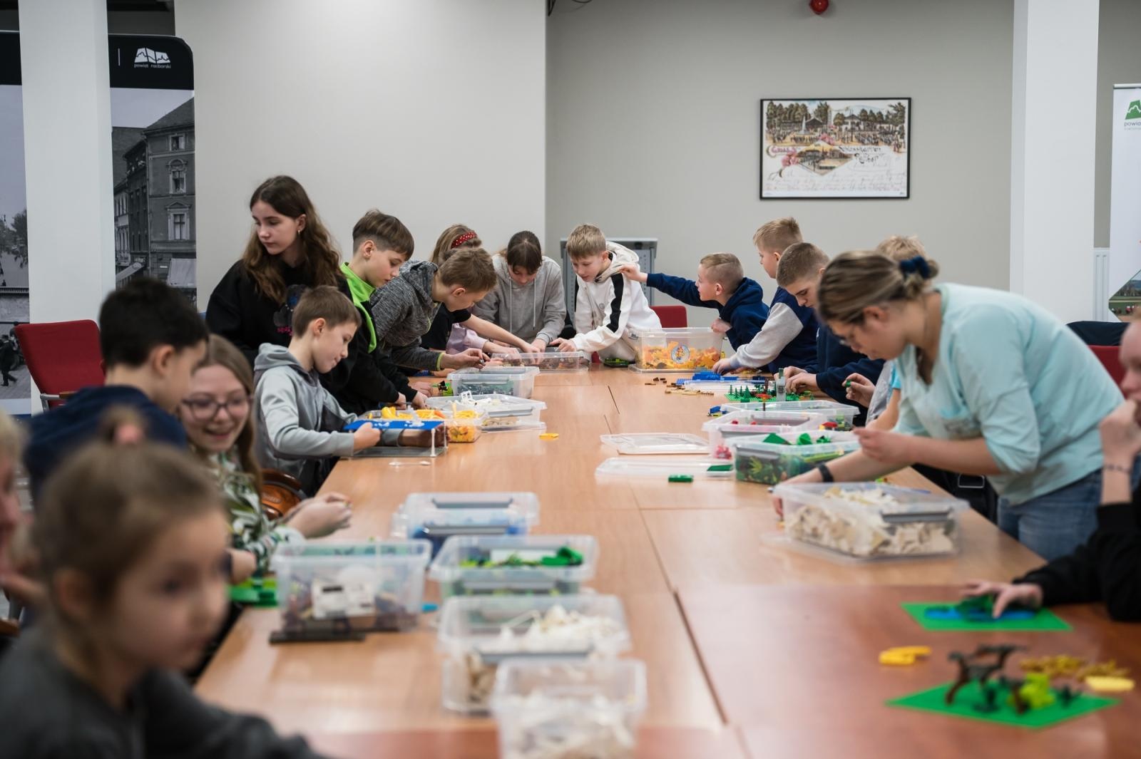 Zdjęcie w galerii na portalu naszraciborz.pl: Ponad pół miliona klocków na Zamku Piastowskim – ferie w Powiecie Raciborskim trwają wiadomości z regionu