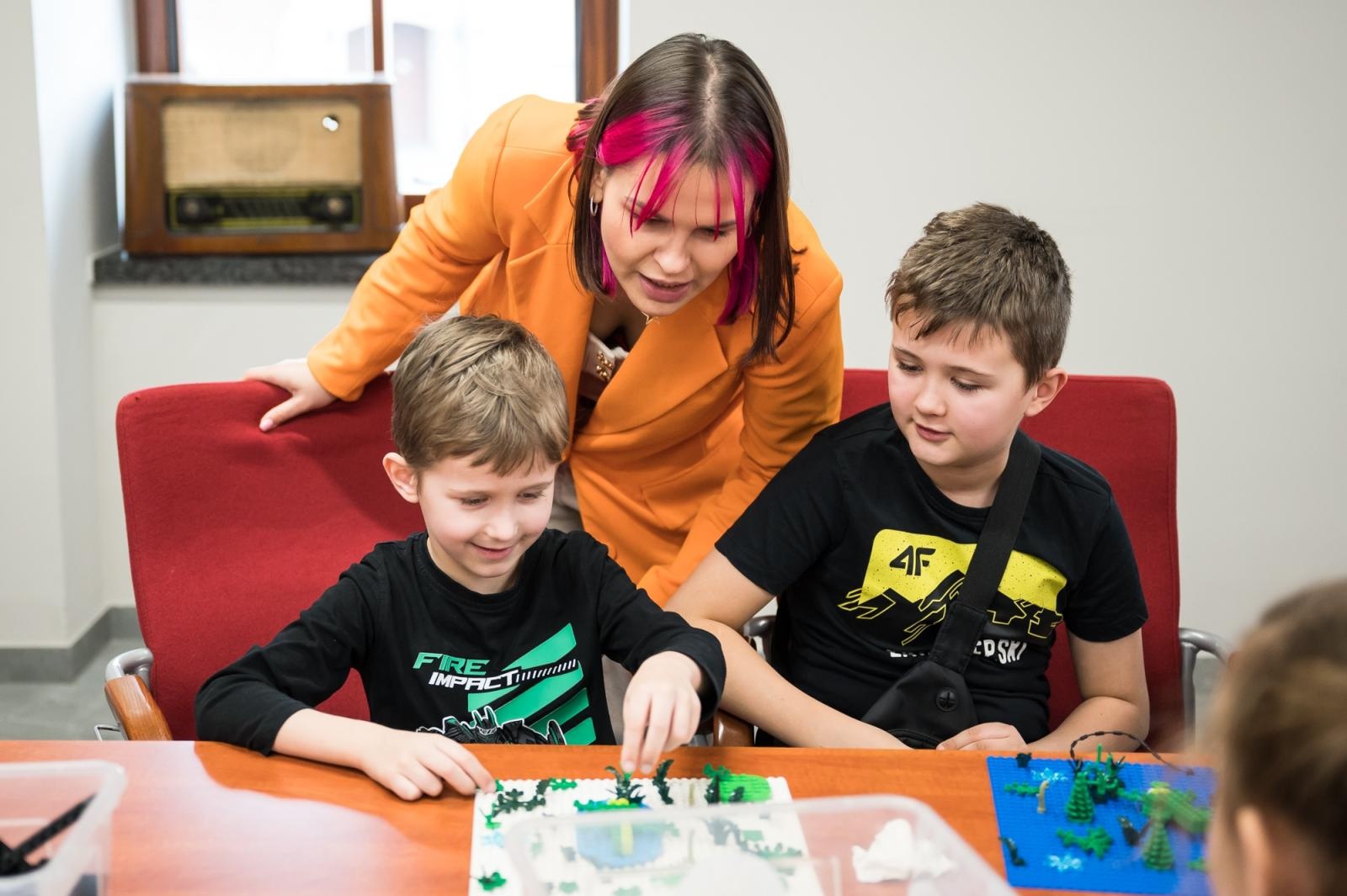 Zdjęcie w galerii na portalu naszraciborz.pl: Ponad pół miliona klocków na Zamku Piastowskim – ferie w Powiecie Raciborskim trwają wiadomości z regionu