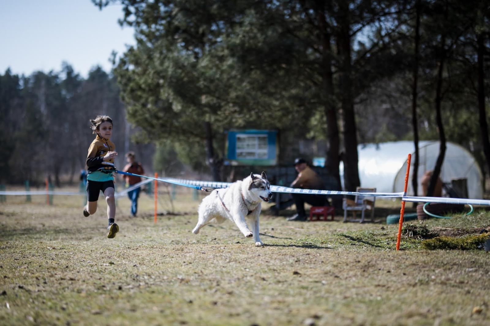 Zdjęcie w galerii na portalu naszraciborz.pl: Sportowe emocje, psy i adrenalina – Dog Adventure Sprint Race już 14–15 marca w kuźniańskim Wodniku wiadomości z regionu