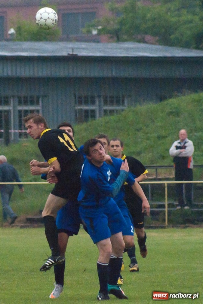 Zdjęcie w galerii na portalu naszraciborz.pl: Derby powiatu na remis wiadomości z regionu