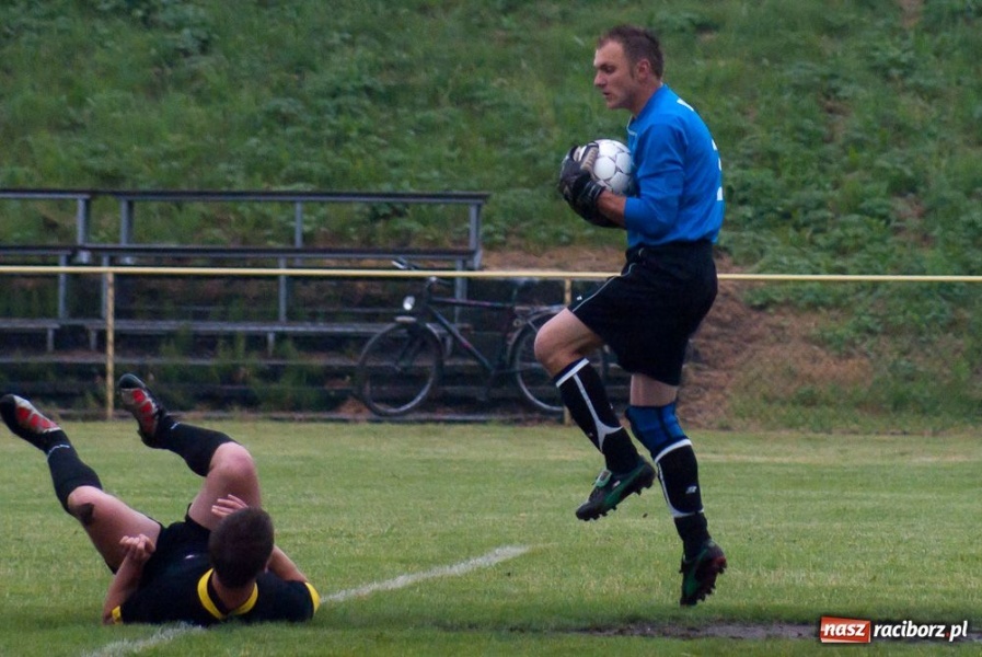 Zdjęcie w galerii na portalu naszraciborz.pl: Derby powiatu na remis wiadomości z regionu