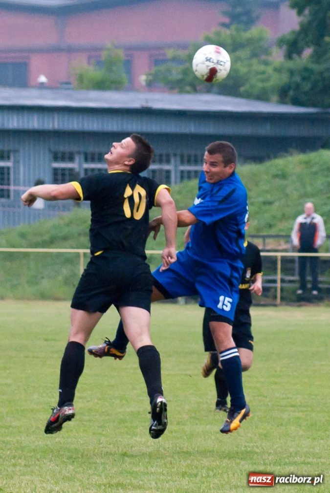 Zdjęcie w galerii na portalu naszraciborz.pl: Derby powiatu na remis wiadomości z regionu
