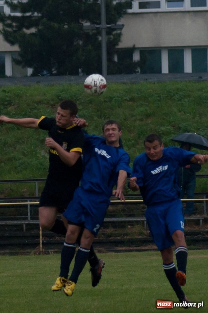 Zdjęcie w galerii na portalu naszraciborz.pl: Derby powiatu na remis wiadomości z regionu