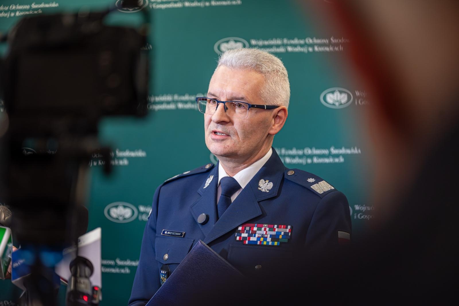 Zdjęcie w galerii na portalu naszraciborz.pl: 40 nowych radiowozów dla śląskiej Policji – podpisano porozumienie z WFOŚiGW w Katowicach wiadomości z regionu