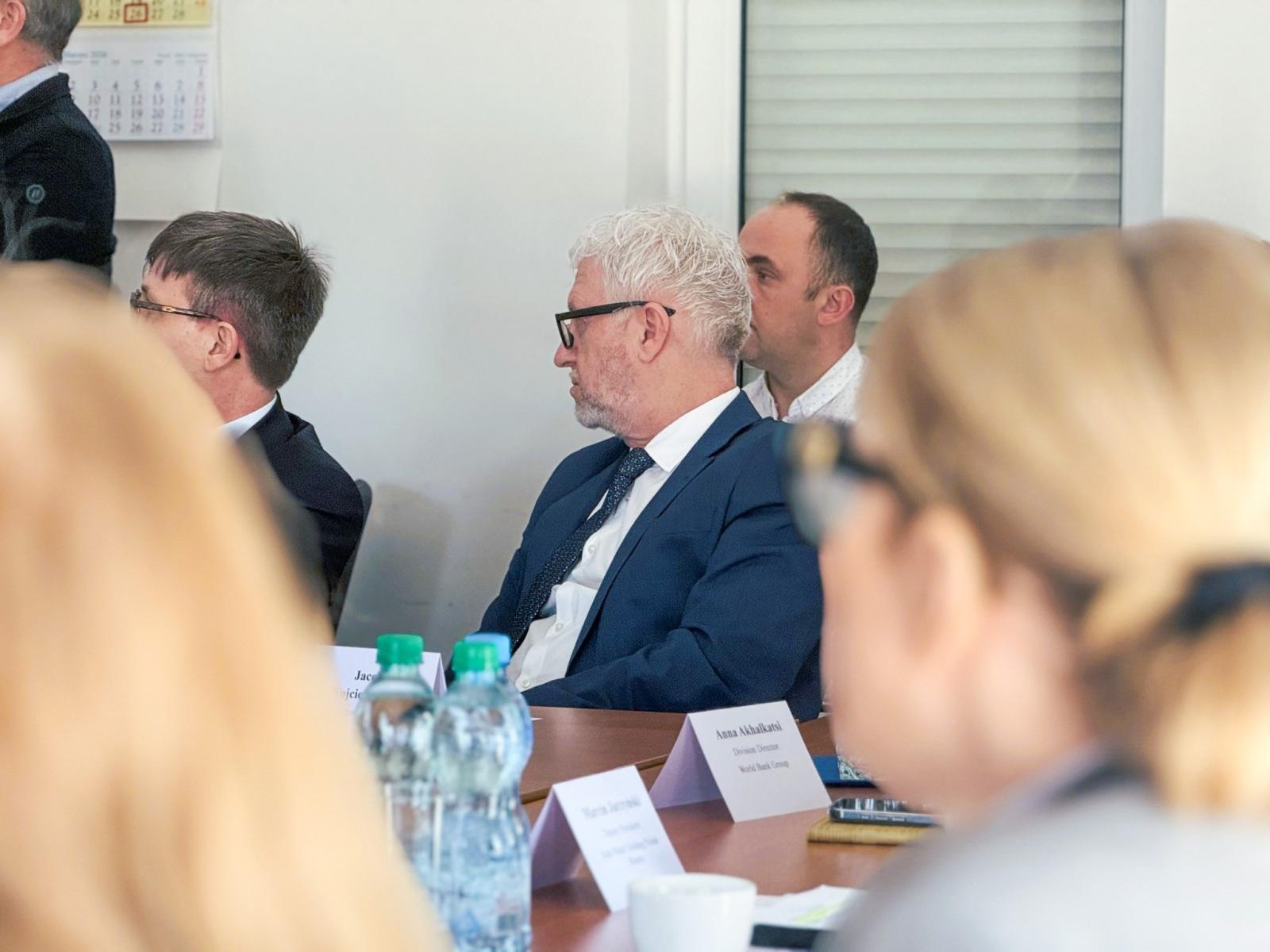 Zdjęcie w galerii na portalu naszraciborz.pl: Przedstawiciele Banku Światowego odwiedzili Zbiornik Racibórz Dolny wiadomości z regionu