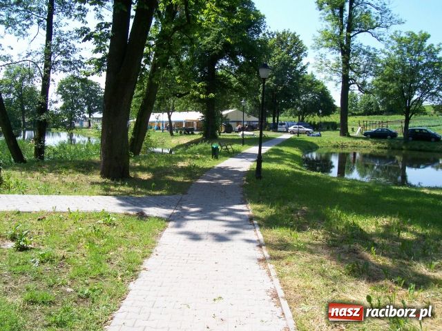 Zdjęcie w galerii na portalu naszraciborz.pl: Majówka konna w Krowiarkach wiadomości z regionu