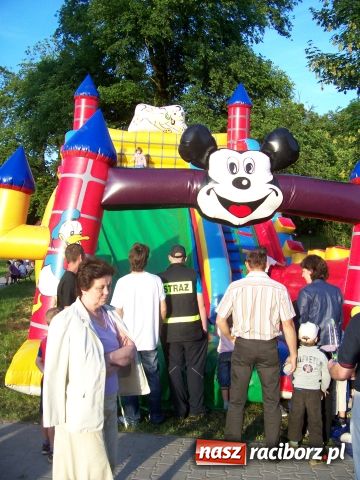 Zdjęcie w galerii na portalu naszraciborz.pl: Majówka konna w Krowiarkach wiadomości z regionu