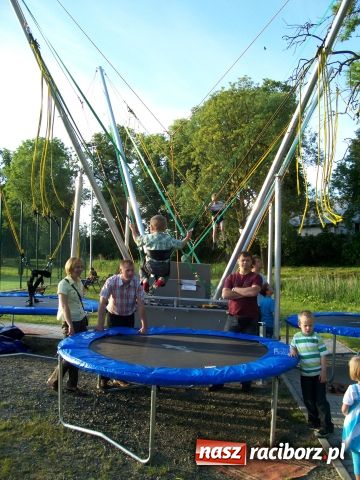 Zdjęcie w galerii na portalu naszraciborz.pl: Majówka konna w Krowiarkach wiadomości z regionu