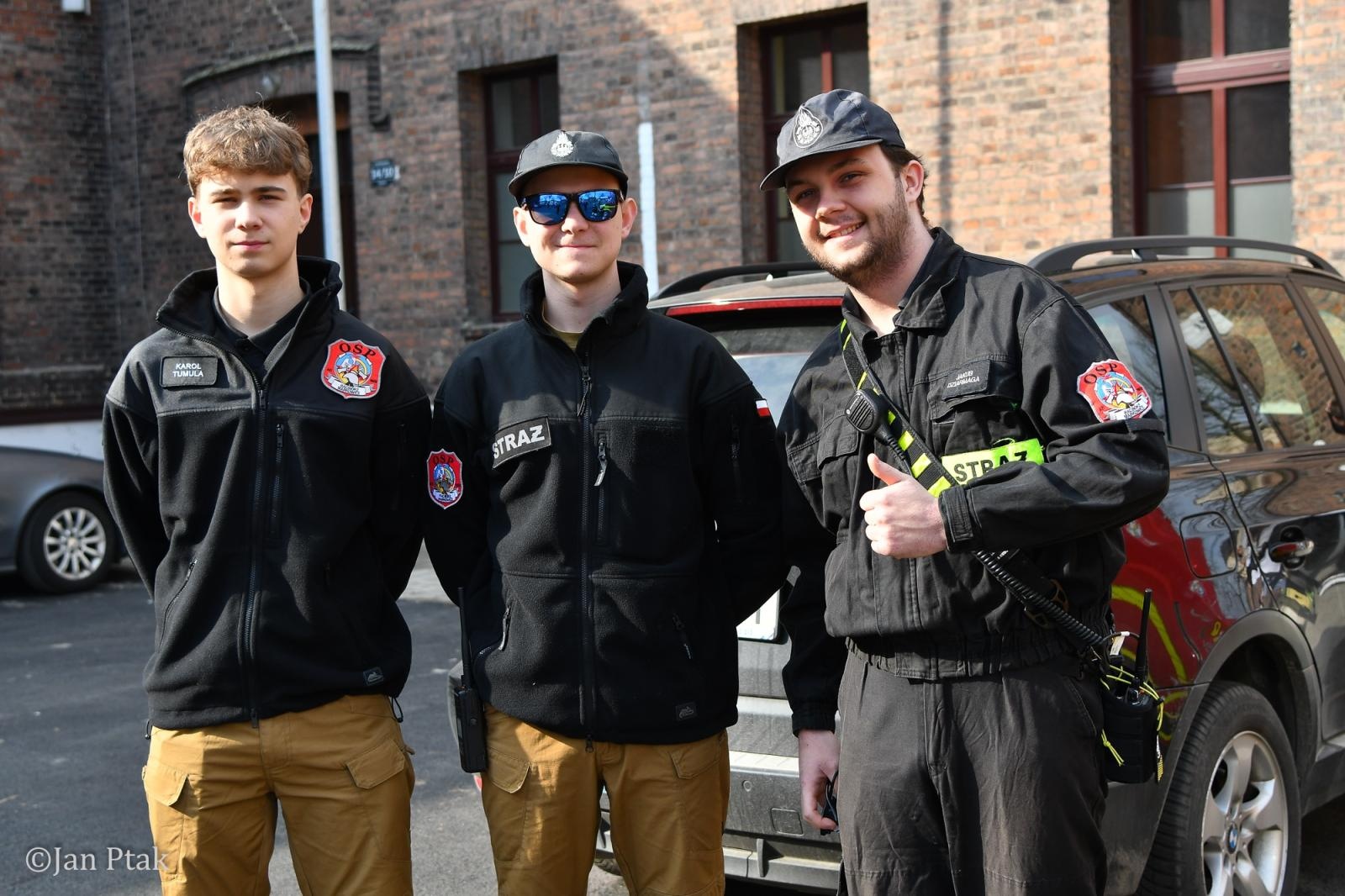 Zdjęcie w galerii na portalu naszraciborz.pl: Blisko 100 uczestników na starcie XIV Biegu Tropem Wilczym w Raciborzu wiadomości z regionu