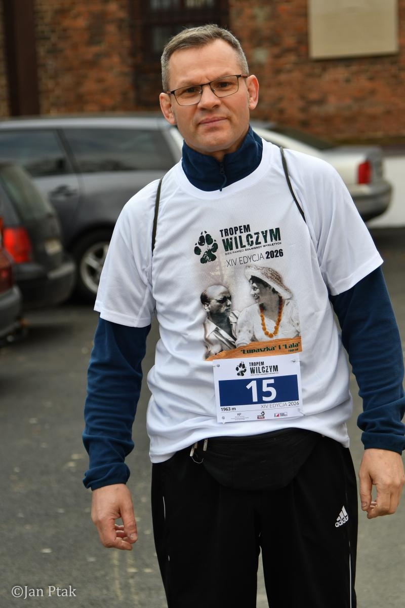 Zdjęcie w galerii na portalu naszraciborz.pl: Blisko 100 uczestników na starcie XIV Biegu Tropem Wilczym w Raciborzu wiadomości z regionu