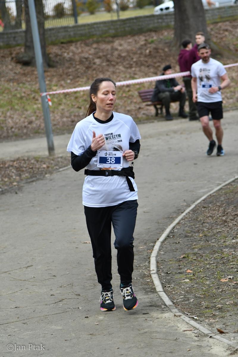 Zdjęcie w galerii na portalu naszraciborz.pl: Blisko 100 uczestników na starcie XIV Biegu Tropem Wilczym w Raciborzu wiadomości z regionu